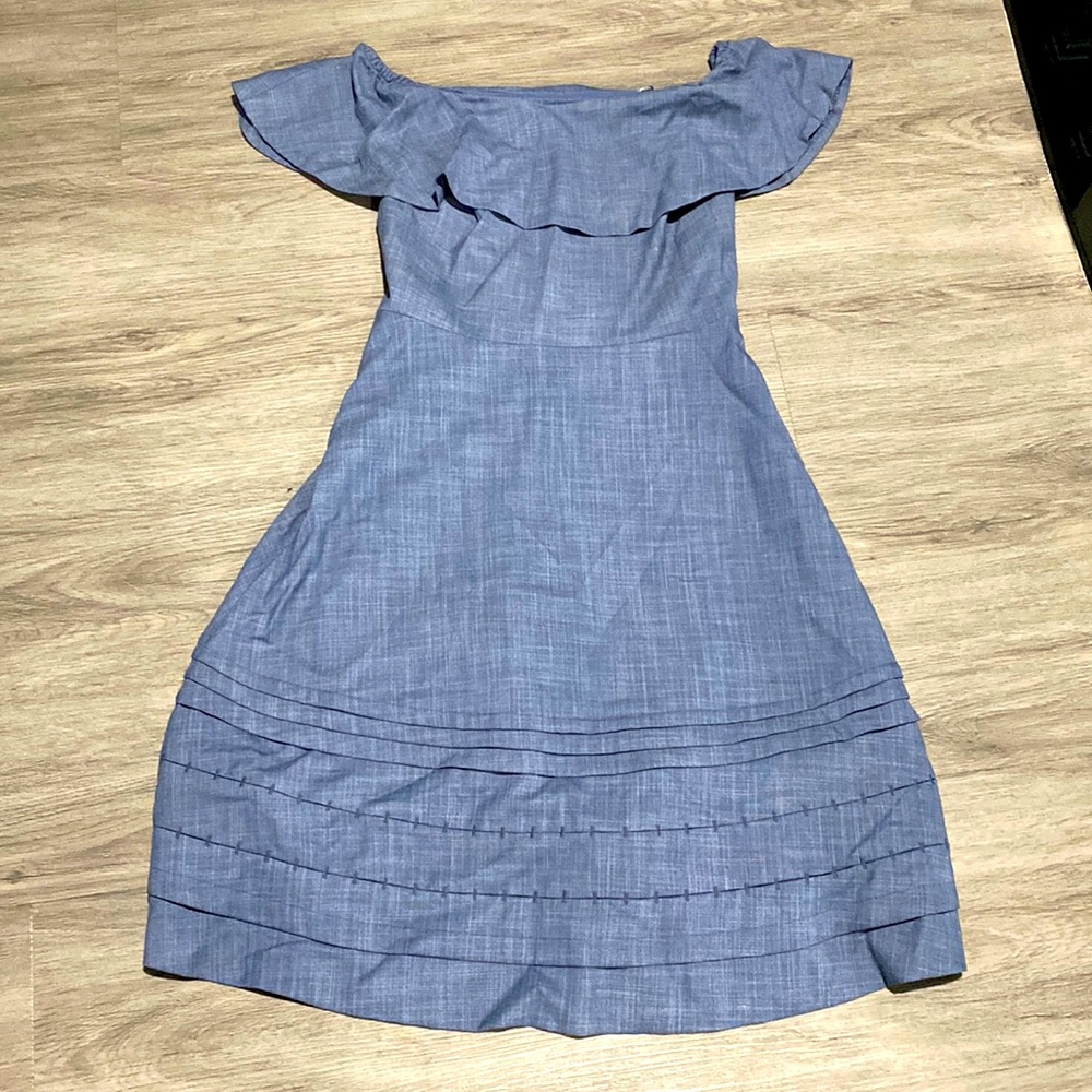 NWT Banana Republic Chambray off shoulder dress